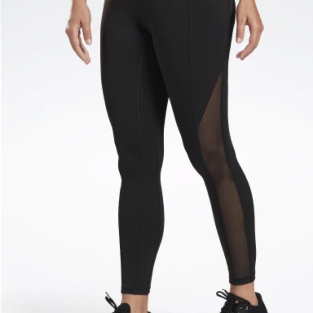 Reebok Les Mills® High-Rise Leggings - black, NWT, size M